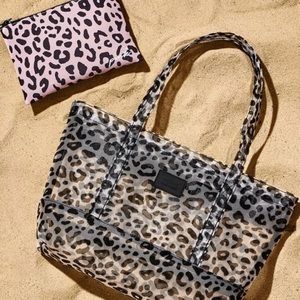 VS mini mesh beach bag. New with tags